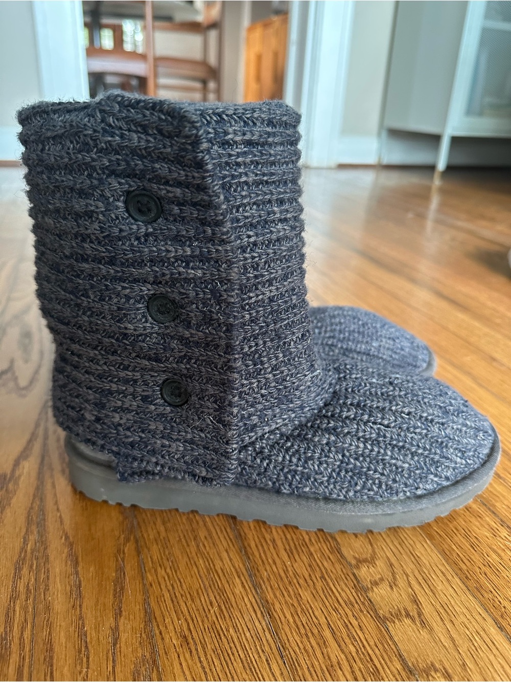 UGG Classic Cardy Charcoal Gray Boots - Women’s 7 (US) - Picture 7 of 15